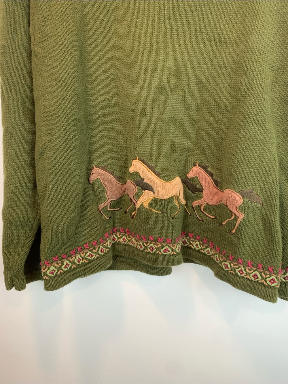 Mandal Bay horse sweater sz XL western ranch grandmacore whimsy embroidered * - Picture 3 of 5
